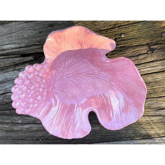 Vintage MCM Pink Lusterware Leaf Shape Bowl DIsh Decor - Picture 3 of 10